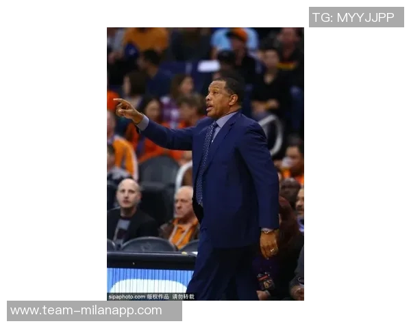 曼城社交媒体调侃蓄发哥五连胜后该剪发了的幽默时刻